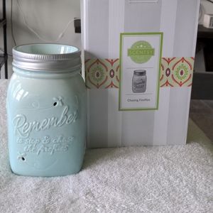 Scentsy Full Size Wax Warmer Chasing Fireflies